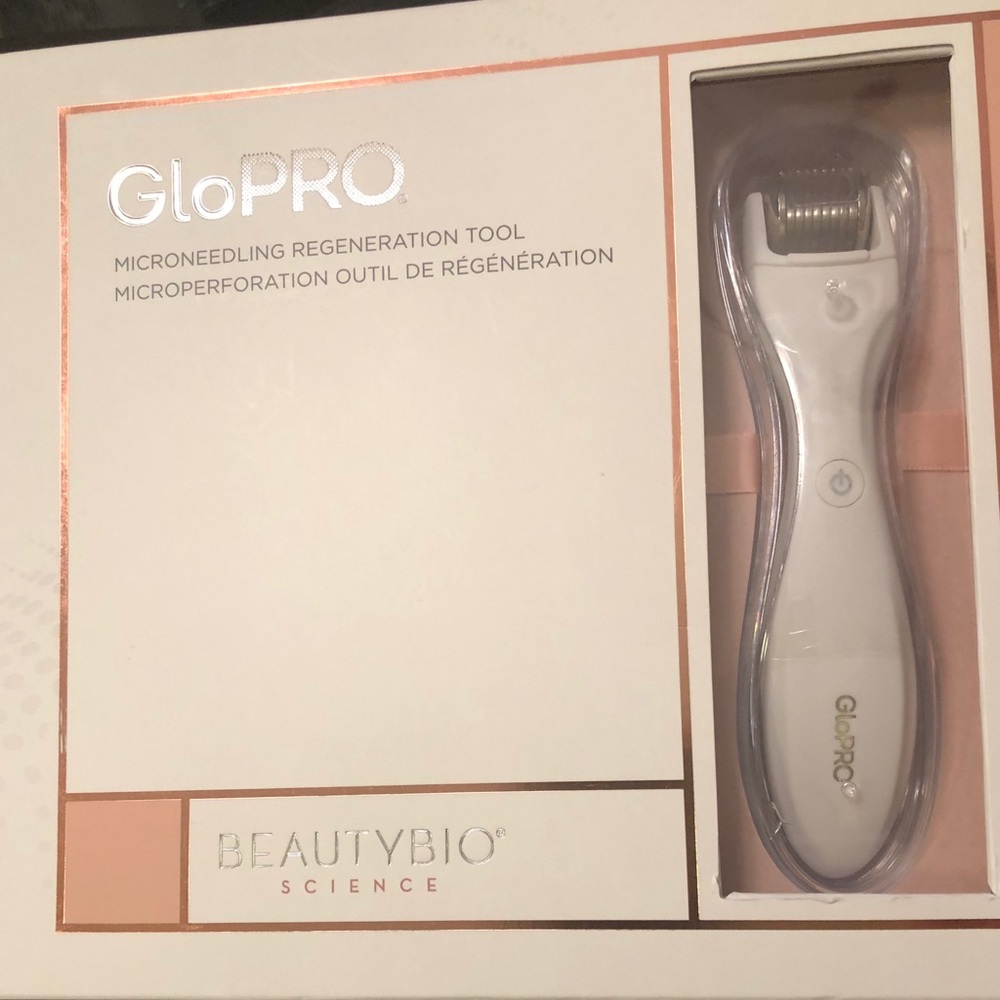 GloPRO Microneedling Tool